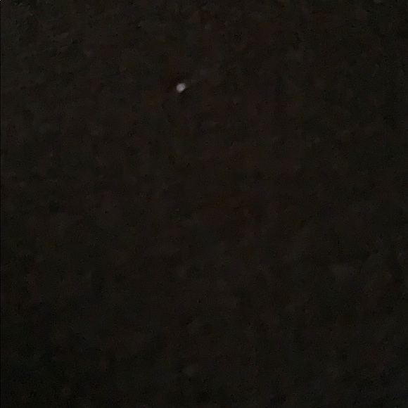 Meet your Posher, Adilene - Picture 1 of 1